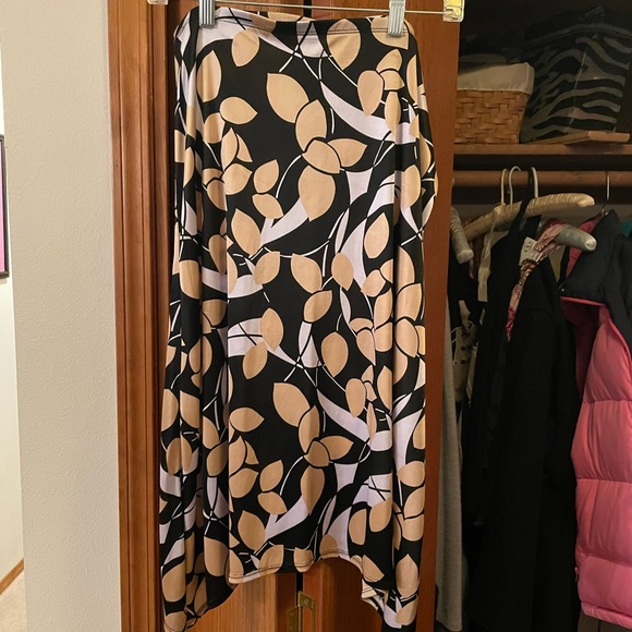 Merona size L shark bite hem gold silver and black skirt - Picture 1 of 3